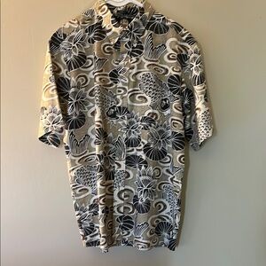 Reyn Spooner Casual Button Down Shirt Black and Tan